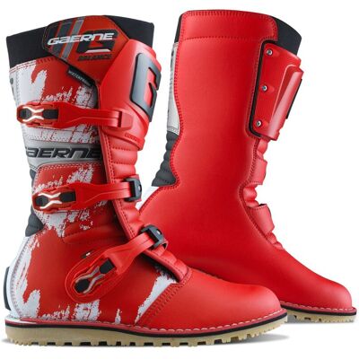 Bottes trial Gaerne BALANCE XTR 2025 Red - Publicité Bottes trial Gaerne BALANCE XTR 2025 Red - Publicité