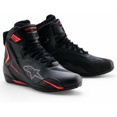 Baskets Moto Alpinestars FASTER-4 DRYSTAR Black Red Fluo - Publicité Baskets Moto Alpinestars FASTER-4 DRYSTAR Black Red Fluo - Publicité