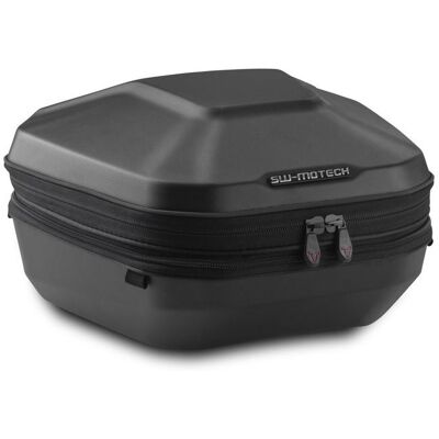 Top case Urban ABS 29 Litres SW-MOTECH pour Suzuki V-Strom 650/1050/XT 2014-2024 - Sacoche de moto - Publicité Top case Urban ABS 29 Litres SW-MOTECH pour Suzuki V-Strom 650/1050/XT 2014-2024 - Sacoche de moto - Publicité