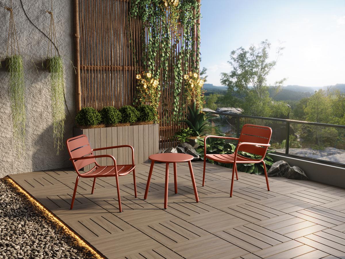 Salon de jardin en métal - 2 fauteuils bas empilables et une table d'appoint - Terracotta - MIRMANDE de MYLIA
