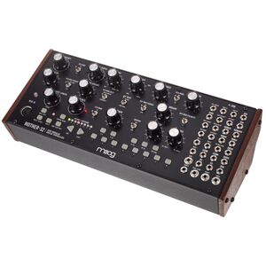 Moog Mother-32