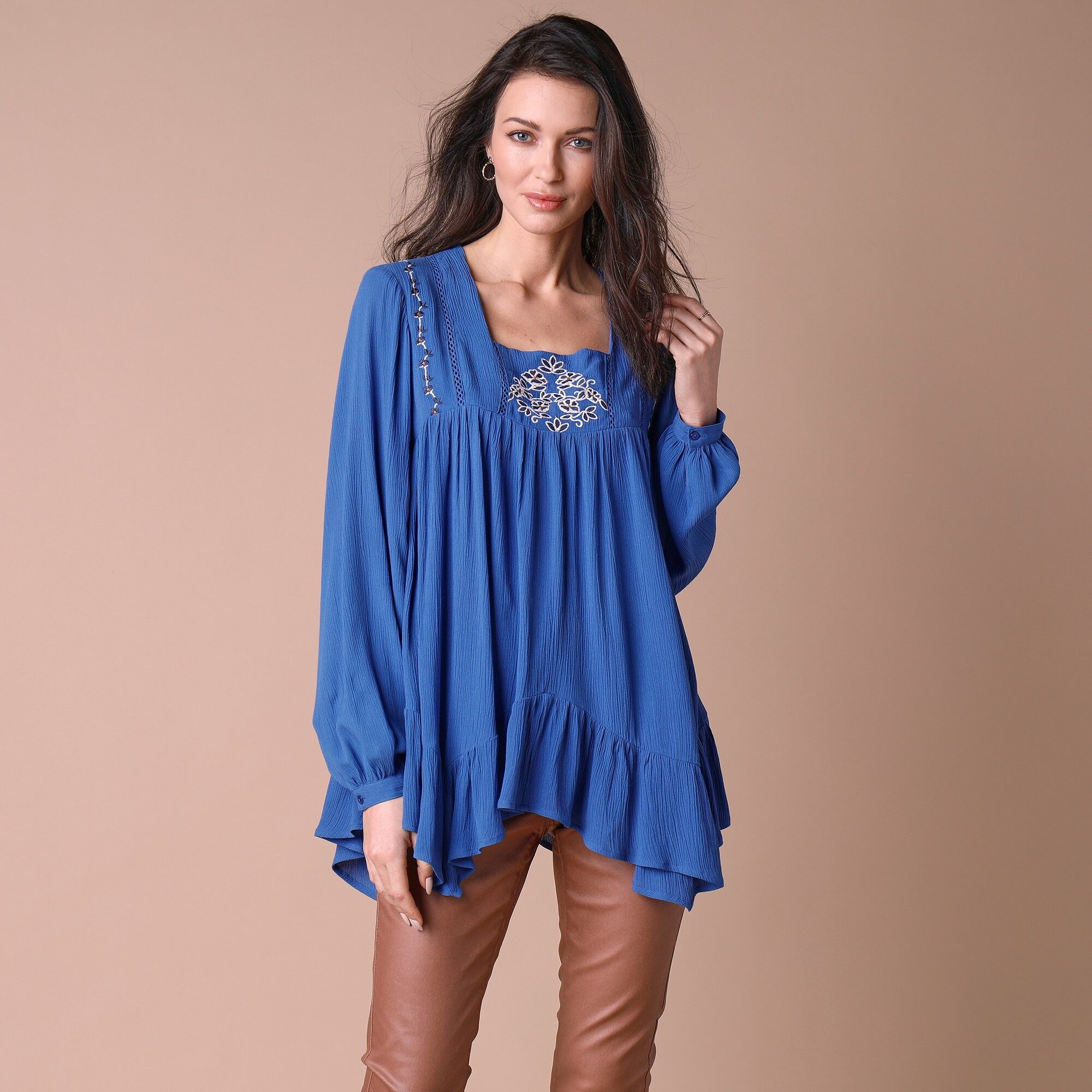 Lora Zellini Blouse Brodée Col Carré Crépon Fluide, Unie - Femme Bleu 36