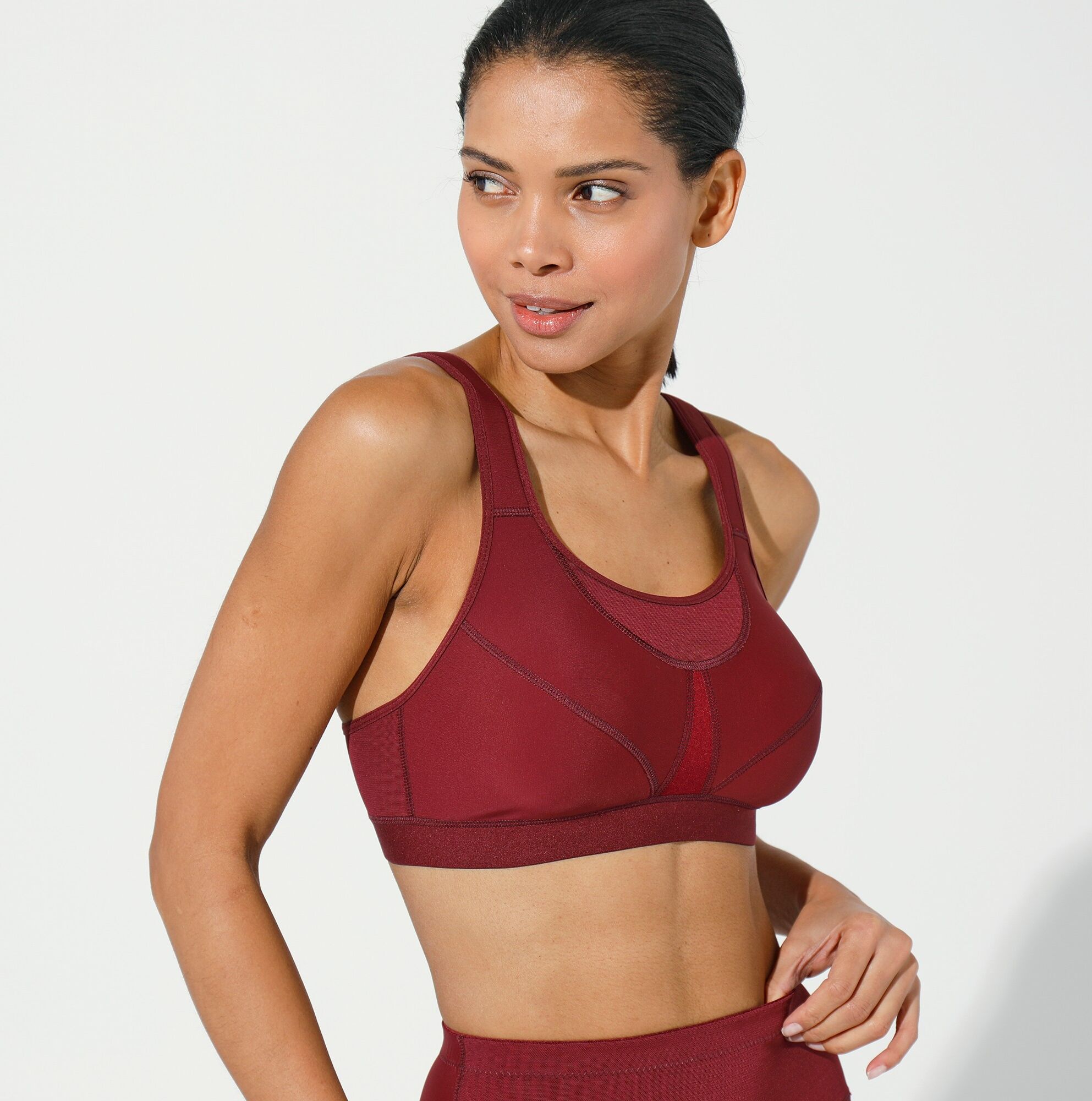 Blancheporte Soutien-gorge sport maille stretch et tulle résille forme brassière - sans armatures - Violet - 100C Violet 100C