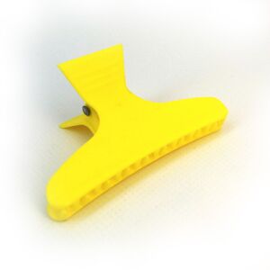 Mezzo Pince croco grand modèle jaune - Publicité