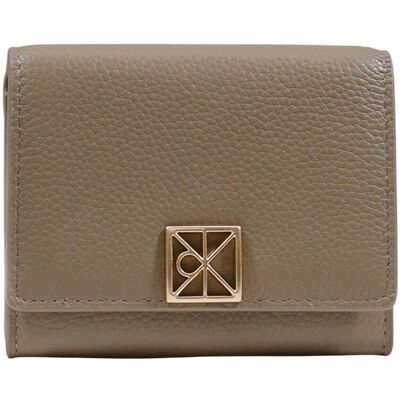 Πορτοφόλι Calvin Klein Jeans EMBLEM HW PEBBLE TRIFOLD W/ZIP LV04F1128G One Size Πορτοφόλι Calvin Klein Jeans EMBLEM HW PEBBLE TRIFOLD W/ZIP LV04F1128G One Size