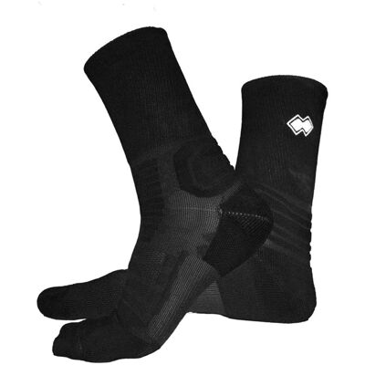 Αθλητικές κάλτσες Errea Jump Calza Ad Black Medium Αθλητικές κάλτσες Errea Jump Calza Ad Black Medium