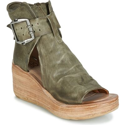 Σανδάλια με πλατφόρμα Airstep / A.S.98 NOA BUCKLE Kaki 38 Σανδάλια με πλατφόρμα Airstep / A.S.98 NOA BUCKLE Kaki 38