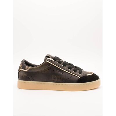 Xαμηλά Sneakers Guess FLPJHEFAL12 BLACK Brown 36 Xαμηλά Sneakers Guess FLPJHEFAL12 BLACK Brown 36