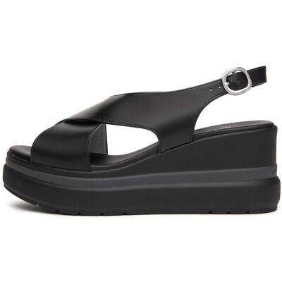 Σανδάλια με πλατφόρμα NeroGiardini Barolo Pu.Alicante P18383 N Black 37 Σανδάλια με πλατφόρμα NeroGiardini Barolo Pu.Alicante P18383 N Black 37