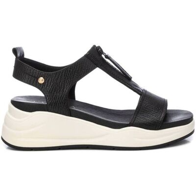 Σανδάλια με πλατφόρμα Carmela 161550 Black 40 Σανδάλια με πλατφόρμα Carmela 161550 Black 40