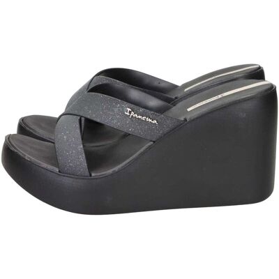 Σανδάλια με πλατφόρμα Ipanema IP.83646 Black 39 Σανδάλια με πλατφόρμα Ipanema IP.83646 Black 39