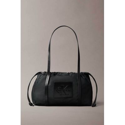 Calvin Klein Jeans γυναικεία τσάντα ώμου με monogram patch - LV04F3703G Μαύρο ONE SIZE Calvin Klein Jeans γυναικεία τσάντα ώμου με monogram patch - LV04F3703G Μαύρο ONE SIZE