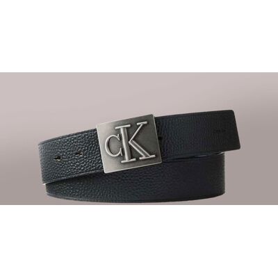 Calvin Klein ανδρική δερμάτινη ζώνη με μεταλλική αγκράφα και monogram - LV04D7111G Μαύρο 105 Calvin Klein ανδρική δερμάτινη ζώνη με μεταλλική αγκράφα και monogram - LV04D7111G Μαύρο 105