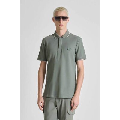 Antony Morato ανδρική μπλούζα πόλο πικέ με contrast trims και logo patch Regular Fit - KS02640FA100270 Λαδί M Antony Morato ανδρική μπλούζα πόλο πικέ με contrast trims και logo patch Regular Fit - KS02640FA100270 Λαδί M