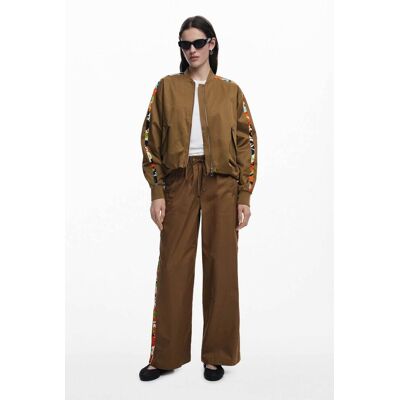 Desigual γυναικείο παντελόνι με floral σχέδιο "Paisley Lacroix" - 25SWPW19 Καφέ S Desigual γυναικείο παντελόνι με floral σχέδιο "Paisley Lacroix" - 25SWPW19 Καφέ S