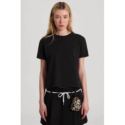 Vans γυναικείο T-shirt Classic Fit "Salton" - VN000W17BLK1 Μαύρο S Vans γυναικείο T-shirt Classic Fit "Salton" - VN000W17BLK1 Μαύρο S