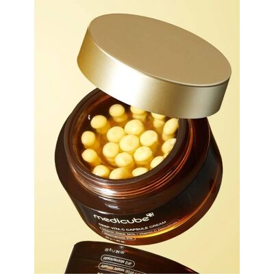Medicube Deep Vita C Capsule Cream – Ενυδατική κρέμα διπλής υφής για φωτεινό δέρμα 55ml Medicube Deep Vita C Capsule Cream – Ενυδατική κρέμα διπλής υφής για φωτεινό δέρμα 55ml