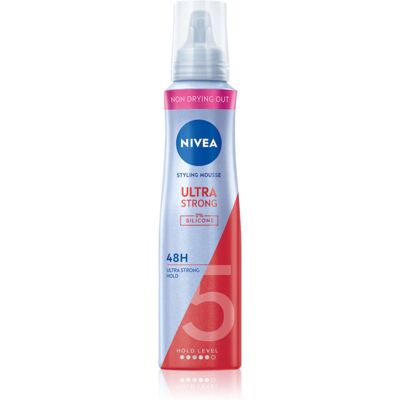 NIVEA Ultra Strong αφρώδες σκληρυντικό μους 150 ml NIVEA Ultra Strong αφρώδες σκληρυντικό μους 150 ml