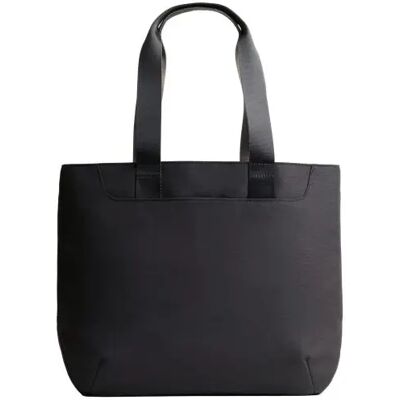 UNIQ Arden Tote táska mágneses külső zsebbel 7 különálló rekesszel 16l fekete SP112820 UNIQ Arden Tote táska mágneses külső zsebbel 7 különálló rekesszel 16l fekete SP112820