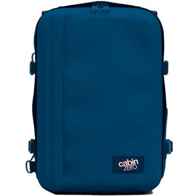 Cabinzero Unisex Classic Plus 32l Ultra Light Cabin Bag with Luggage Trackers. Tagesrucksack, Jodphur Blue Cabinzero Unisex Classic Plus 32l Ultra Light Cabin Bag with Luggage Trackers. Tagesrucksack, Jodphur Blue