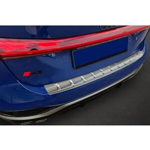 Avisa Edelstahl Heckstoßstangenschutz kompatibel mit Audi A5 Avant (B10) 2024- 'Ribs' Avisa Edelstahl Heckstoßstangenschutz kompatibel mit Audi A5 Avant (B10) 2024- 'Ribs'