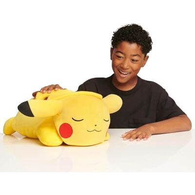 Pokémon Pikachu Alvó Plüss - 18 Inch Prémium Plüss a Pihenő Pozícióban Pokémon Pikachu Alvó Plüss - 18 Inch Prémium Plüss a Pihenő Pozícióban