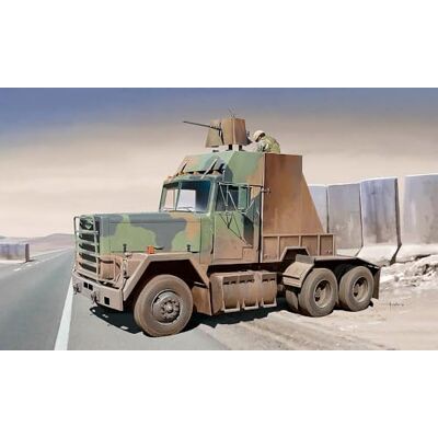 Boss Trumpeter 751084-1/35 M915 Zugmaschine Maßstab 1:35 Boss Trumpeter 751084-1/35 M915 Zugmaschine Maßstab 1:35