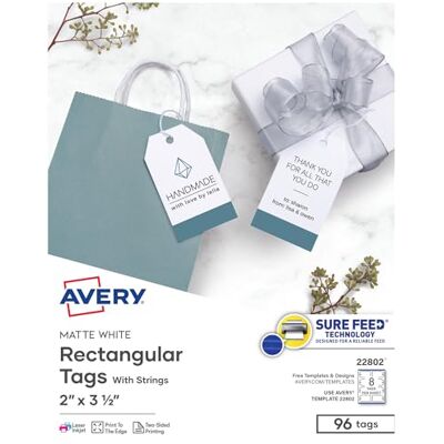 Avery Blanko bedruckbare Etiketten, Sure Feed Technologie, 5,1 x 8,9 cm, Weiß, 96 anpassbare Etiketten, Schnur enthalten, ideal für Branding, Geschenke, Merchandising und mehr (22802) Avery Blanko bedruckbare Etiketten, Sure Feed Technologie, 5,1 x 8,9 cm, Weiß, 96 anpassbare Etiketten, Schnur enthalten, ideal für Branding, Geschenke, Merchandising und mehr (22802)
