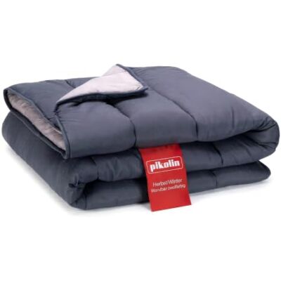 PIKOLIN Bettdecke 240 x 220 cm. Wende-Bettdecke mit 300g Daunen-Touch Faser, Warm und Atmungsaktiv, Ganzjahres-Steppdecke, Hochwertige Schlafdecke, Hypoallergen, Farbe Hellgrau/Naturgrau PIKOLIN Bettdecke 240 x 220 cm. Wende-Bettdecke mit 300g Daunen-Touch Faser, Warm und Atmungsaktiv, Ganzjahres-Steppdecke, Hochwertige Schlafdecke, Hypoallergen, Farbe Hellgrau/Naturgrau