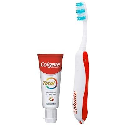 Colgate Tragbares Reise-Set inklusive weicher Zahnbürste und Gesamtzahnpasta 20 ml bietet vollständigen 24-Stunden-Schutz Colgate Tragbares Reise-Set inklusive weicher Zahnbürste und Gesamtzahnpasta 20 ml bietet vollständigen 24-Stunden-Schutz