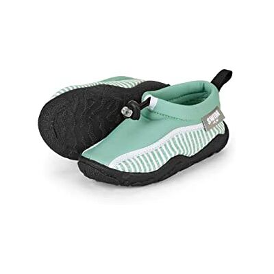 Sterntaler Badeschuhe Stripes – Jungen Baby Aquaschuhe knöchelhoch mit Kordelstopper – Griffige Sohle – Funktionsmaterial mit Streifenprint – Kinder Wasserschuhe Bademode Farbe mattgrün, Größe 26 Sterntaler Badeschuhe Stripes – Jungen Baby Aquaschuhe knöchelhoch mit Kordelstopper – Griffige Sohle – Funktionsmaterial mit Streifenprint – Kinder Wasserschuhe Bademode Farbe mattgrün, Größe 26