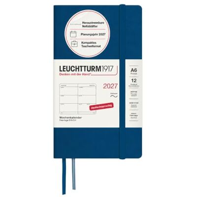 LEUCHTTURM1917 Wochenkalender 2027 Pocket (A6) Deutsch, Indigo, Softcover, 90 x 150 mm, 12 Monate Januar-Dezember 2027, 1 Woche pro Doppelseite, 80 g/m² Papier mit hoher Tintenverträglichkeit LEUCHTTURM1917 Wochenkalender 2027 Pocket (A6) Deutsch, Indigo, Softcover, 90 x 150 mm, 12 Monate Januar-Dezember 2027, 1 Woche pro Doppelseite, 80 g/m² Papier mit hoher Tintenverträglichkeit