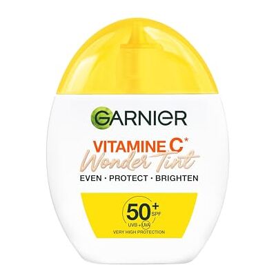 Garnier Vitamin C* Wonder Tint SPF 50+ Licht Schützt & Lässt Strahlen getönte Flüssigkeit mit leichter Abdeckung 40ml Garnier Vitamin C* Wonder Tint SPF 50+ Licht Schützt & Lässt Strahlen getönte Flüssigkeit mit leichter Abdeckung 40ml