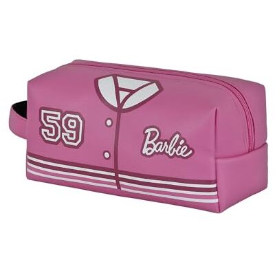 KARACTERMANIA Barbie Varsity-Plus Brick Reise-Kosmetiktasche, Rosa, 25 x 12 cm KARACTERMANIA Barbie Varsity-Plus Brick Reise-Kosmetiktasche, Rosa, 25 x 12 cm