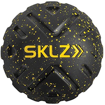 SKLZ Deep Tissue Massage Ball Compression for Large Muscles Schwarz; 12 cm Ø; für myofasziale Therapie; wasserabweisend, tragbar, pflegeleicht – ideal für Physio & Regeneration SKLZ Deep Tissue Massage Ball Compression for Large Muscles Schwarz; 12 cm Ø; für myofasziale Therapie; wasserabweisend, tragbar, pflegeleicht – ideal für Physio & Regeneration