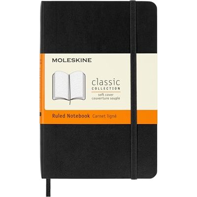 Moleskine Klassisches Notizbuch, Liniertes Notizbuch, Weicher Einband und Elastischer Verschluss, Taschenformat 9 x 14 cm, Schwarz, 192 Seiten Moleskine Klassisches Notizbuch, Liniertes Notizbuch, Weicher Einband und Elastischer Verschluss, Taschenformat 9 x 14 cm, Schwarz, 192 Seiten