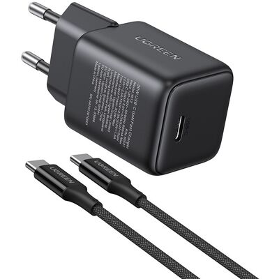 Ugreen X513 GaN USB-C fali töltő + 1 m-es USB-C kábel (fekete) Ugreen X513 GaN USB-C fali töltő + 1 m-es USB-C kábel (fekete)