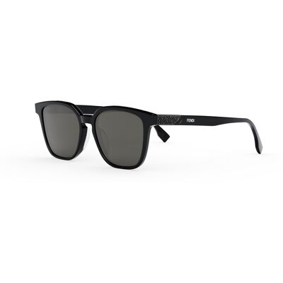 Fendi napszemüveg FE40057U 01A Fendi napszemüveg FE40057U 01A