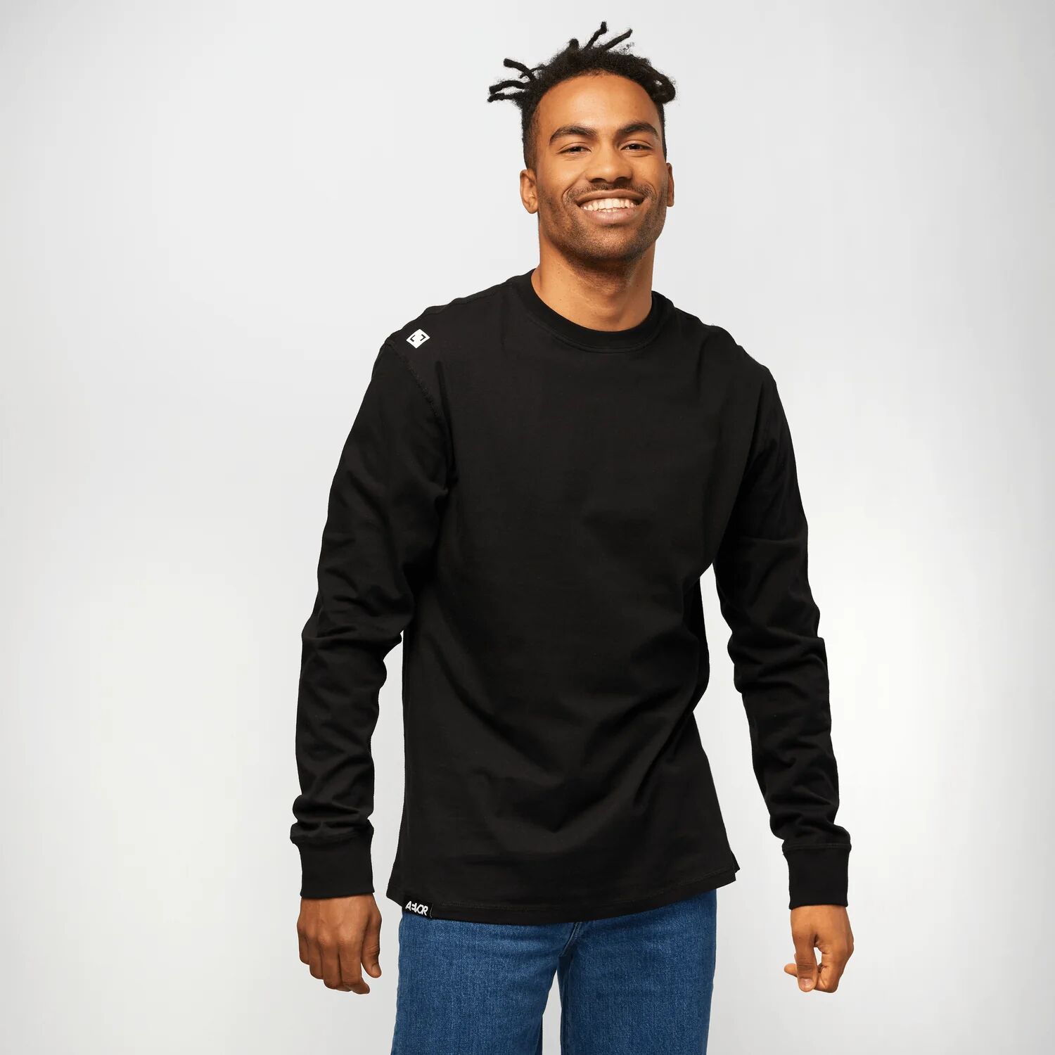 Aevor Men's Base Longsleeve Tee, Black / L