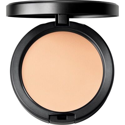 MAC Cosmetics Studio Fix Powder Plus Foundation Prefill Matte Powder Foundation shade NW12 12 g MAC Cosmetics Studio Fix Powder Plus Foundation Prefill Matte Powder Foundation shade NW12 12 g