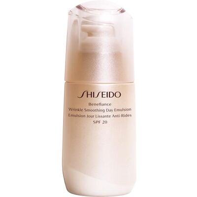 Shiseido Benefiance Wrinkle Smoothing Day Emulsion SPF 20 75 ml Shiseido Benefiance Wrinkle Smoothing Day Emulsion SPF 20 75 ml