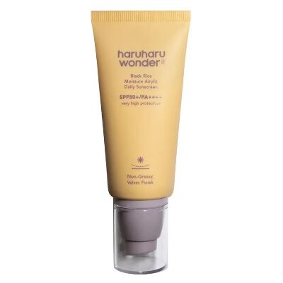 Haruharu Wonder Wonder Black Rice Moisture Airyfit Daily Sunscreen SPF 50+ (50ml) Haruharu Wonder Wonder Black Rice Moisture Airyfit Daily Sunscreen SPF 50+ (50ml)