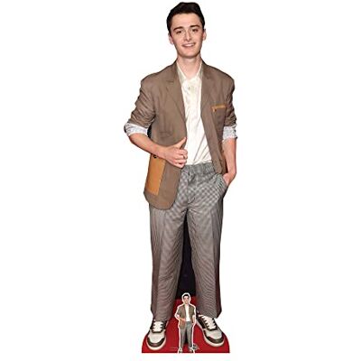 Iconicgreats Noah Schnapp - Brown suit - 176 cm tall - 57 cm wide - Cardboard cutout Iconicgreats Noah Schnapp - Brown suit - 176 cm tall - 57 cm wide - Cardboard cutout
