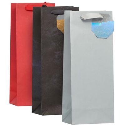 UK Greetings Multipack of 3 Bottle Bags for Him/Her/Friend Christmas Gifts New Year Red, Silver & Black Design 13.3 x 32.7 x 8.3 cm UK Greetings Multipack of 3 Bottle Bags for Him/Her/Friend Christmas Gifts New Year Red, Silver & Black Design 13.3 x 32.7 x 8.3 cm