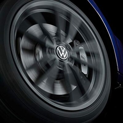 Volkswagen 000071213D Dynamic Hub Cap for LM Wheel Rim with Standing Logo in Driving Operation Volkswagen 000071213D Dynamic Hub Cap for LM Wheel Rim with Standing Logo in Driving Operation