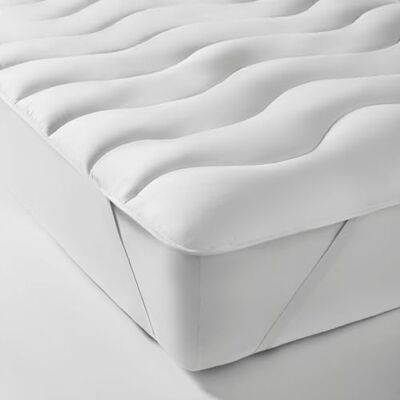 The Fine Bedding Company Spundown Mattress Enhancer – Single Bed Mattress Topper with Recycled Eco Smartfil® and Peach Soft Cover, Hypoallergenic and Washable Luxury Topper – Single The Fine Bedding Company Spundown Mattress Enhancer – Single Bed Mattress Topper with Recycled Eco Smartfil® and Peach Soft Cover, Hypoallergenic and Washable Luxury Topper – Single