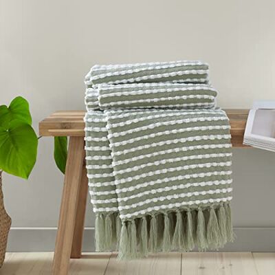 Catherine Lansfield Sage Green Tasselled Throw - Textured Throw Catherine Lansfield Sage Green Tasselled Throw - Textured Throw