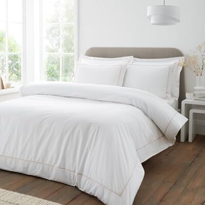 Bianca Contrast Trim 200 Thread Count Cotton Double Duvet Cover Set with Pillowcases White/Natural Bianca Contrast Trim 200 Thread Count Cotton Double Duvet Cover Set with Pillowcases White/Natural