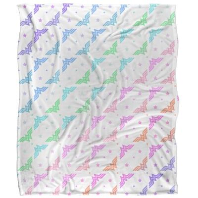 DC Comics Wonder Woman Gradient Pattern Silky Touch Super Soft Throw Blanket 152 X 127 cm, White DC Comics Wonder Woman Gradient Pattern Silky Touch Super Soft Throw Blanket 152 X 127 cm, White