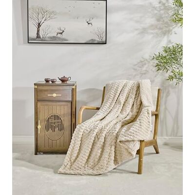 Miracle Home . Fleece Blanket Reversible Microfiber Pearl Flannel Velvet and Sherpa 280GSM-180GSM, Soft, Warm and Lightweight, Machine Washable, 130 X 160, Beige Miracle Home . Fleece Blanket Reversible Microfiber Pearl Flannel Velvet and Sherpa 280GSM-180GSM, Soft, Warm and Lightweight, Machine Washable, 130 X 160, Beige